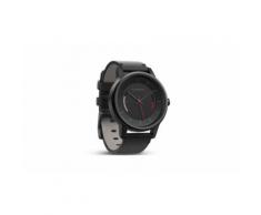 Garmin Fitness-Tracker-Armbanduhr mit Gehäuse in Schwarz und Lederarmband