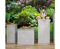Quadratischer Beistelltisch aus Beton wetterfest