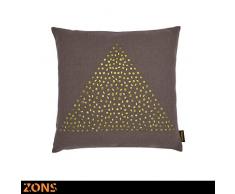 ZONS Kissen mit Nieten, Design Triangle Gold 45 x 45 cm + Füllung 480 g Kissen Auto Kissen Sofa Kissen (braun)