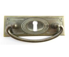 Beschlag Messing Griffbeschlag Schrankgriff Schrank Schublade Schranktür Messing waagerecht mit Griff Sekretär brüniert Jugendstil Gründerzeit