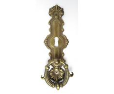 Beschlag Messing Griffbeschlag Schrankgriff Schrank Schublade Schranktür Messing senkrecht mit Griff brüniert Gründerzeit Jugendstil Art Deco Ringbeschlag Jugendstil