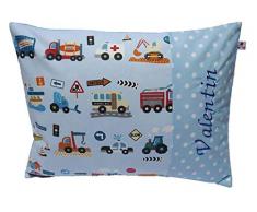 TryPinky® Handmade Kissenbezug 30 X 40 cm Autos auf Hellblau mit Name Namensstick Kinderkissen Namenskissen 100% Baumwolle Auto Flugzeug Traktor Schiff Bagger Feuerwehr