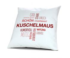 Kopfkissen mit Namen Kuschelmaus - Motiv Positive Eigenschaften Tagcloud Rot, 40 cm, 100% Baumwolle, Kuschelkissen, Liebeskissen, Namenskissen, Geschenkidee