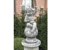 pompidu-living Putto auf Kugel, Steinfigur, Gartenfigur Farbe Sandstein