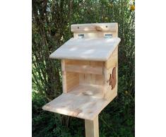 Eichhörnchenfutterhaus- Eichhörnchen-Haus-XXXL-Eichhörnchenhaus-Futterautomat-Futterhaus-Nistkasten-Kobel-Holzschindeldach-Vogelhaus aus hochwertigem Kiefernholz Wahlweise mit oder ohne Ständer, Imprägniert oder Naturbelassen (Futterstation)