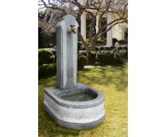 Troesters Brunnenwelt Granitbrunnen Laxenburg