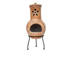 La Hacienda Gartenkamin/Terrassenofen aus Ton, mit ausgeschnittenem Blumenmotiv