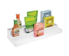 mDesign Gewürzregal für Küchenschrank oder Arbeitsfläche – ausziehbarer Gewürzständer für Ordnung in der Küche – Gewürzregal aus Kunststoff mit DREI Ebenen – weiß