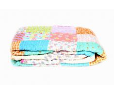 1001 Wohntraum N033 Quilt Lilly Blümchen, 230 x 250 cm, Plaid Tagesdecke, Patchwork Landhaus Shabby Decke