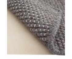 URBANARA Teppichunterlage – rutschfeste Unterlage in Creme aus Polyester – 130 x 190 cm