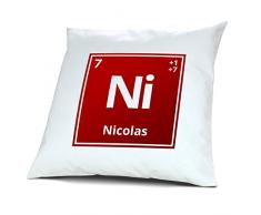 Kopfkissen mit Namen Nicolas als Element-Symbol des Perioden Systems - rot - 40 cm, 100% Baumwolle, Kuschelkissen, Liebeskissen, Namenskissen, Geschenkidee