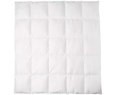 AmazonBasics - Hochwertige Daunen-Bettdecke - Mittelwarm, 240 x 220 cm