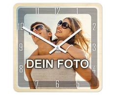 PhotoFancy® - Uhr mit Foto Bedrucken - Fotouhr aus Holz - Wanduhr mit eigenem Motiv selbst gestalten (26 x 26 cm eckig, Design: Klassisch schwarz/Zeiger: weiß)