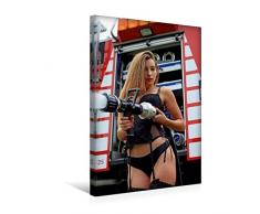 Premium Textil-Leinwand 30 cm x 45 cm hoch, Ein Motiv aus dem Kalender Feuerwehrkalender - Erotische Fotografien von Thomas Siepmann | Wandbild, Bild Leinwand, Leinwanddruck (CALVENDO Menschen);CALVENDO Menschen