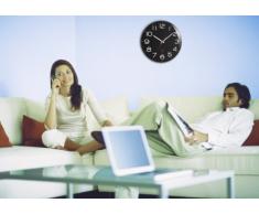 TFA Dostmann Analoge Funk-Wanduhr, Kunststoff, Schwarz, (L) 310 x (B) 45 x (H) 310 mm