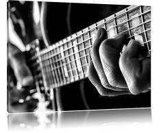 Monocrome, Gitarre spielen, Format: 60x40 auf Leinwand, XXL riesige Bilder fertig gerahmt mit Keilrahmen, Kunstdruck auf Wandbild mit Rahmen, günstiger als Gemälde oder Ölbild, kein Poster oder Plakat