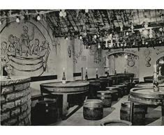 Mehring an der Mosel. Pfeiffer ´s Lay Kreuzchen. Gemütliche Weinkellerklause. AK s/w. Innenansicht, Wandmalereien, Tropfkerzen, Möbel aus Weinfässern