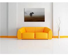 eine fressende Kuh auf der Weide B&W Detail, Format: 80x60 auf Leinwand, XXL riesige Bilder fertig gerahmt mit Keilrahmen, Kunstdruck auf Wandbild mit Rahmen, günstiger als Gemälde oder Ölbild, kein Poster oder Plakat