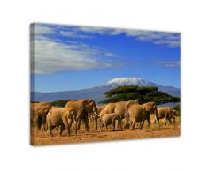 Kunstdruck mit Winter SALE Elefanten am Kilimandscharo Bild auf Leinwand - 80 x 60 cm - Leinwandbilder - Bilder als Leinwanddruck - Wandbild von Bilderdepot24 - Tierwelten - Natur - Afrika - Elefantenherde auf Wanderung
