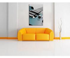 Nahaufnahme einer E-Gitarre schwarz/weiß, Format: 40x60 auf hochkantiges Leinwand, XXL riesige Bilder fertig gerahmt mit Keilrahmen, Kunstdruck auf Wandbild mit Rahmen, günstiger als Gemälde oder Ölbild, kein Poster oder Plakat