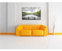 traumhafter See in grünem Wald schwarz/weiß Format: 120x80 auf Leinwand, XXL riesige Bilder fertig gerahmt mit Keilrahmen, Kunstdruck auf Wandbild mit Rahmen, günstiger als Gemälde oder Ölbild, kein Poster oder Plakat
