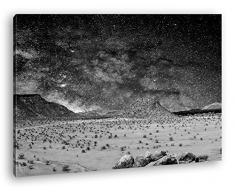 deyoli Afrikalandschaft unter Sternen Format: 80x60 Effekt: Schwarz/Weiß als Leinwandbild, Motiv fertig gerahmt auf Echtholzrahmen, Hochwertiger Digitaldruck mit Rahmen, Kein Poster oder Plakat