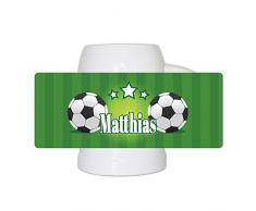 Fußball-Bierkrug mit Namen Matthias und schönem Motiv mit Fußbällen und grünem Hintergrund für Männer - Fan-Bierkrug personalisiert - Deutschland-Krug - Bierhumpen