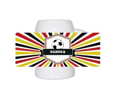 Fußball-Bierkrug mit Namen Sandra und schönem Motiv mit Wappen , Ball und Strahlen in schwarz-rot-gold - Fan-Bierkrug personalisiert - Deutschland-Krug - Bierhumpen
