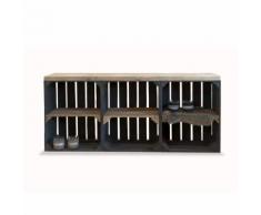 Home & Styling Schrank aus Obstkisten schwarz mit einem altem Regalbett 3