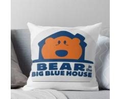 Bär im großen blauen Haus Kissen