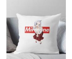 Supreme Box Logo Märchen Mirajane Strauss Kissen