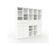 Holzregal Weiß - Modernes Regal aus Holz: Schubladen in Weiß & Türen in Weiß - 195 x 195 x 47 cm, Personalisierbar