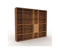 Holzregal Nussbaum - Skandinavisches Regal aus Holz: Schubladen in Eiche - 229 x 195 x 35 cm, Personalisierbar