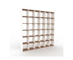 Bibliotheksregal Weiß - Individuelles Regal für Bibliothek: Einzigartiges Design - 233 x 233 x 35 cm, konfigurierbar