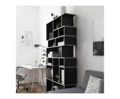 Individualisierbares Bücherregal aus Multiplexplatte in Schwarz. Moderne Designer-Möbel nach Maß.