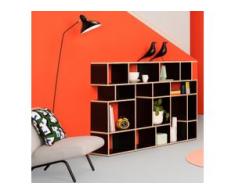 Individualisierbares Bücherregal aus Multiplexplatte in Schwarz. Moderne Designer-Möbel nach Maß.