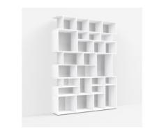 Individualisierbares Bücherregal aus Spanplatte in Weiß. Moderne Designer-Möbel nach Maß.