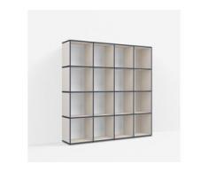 Individualisierbares Bücherregal aus Spanplatte in Beige. Moderne Designer-Möbel nach Maß.