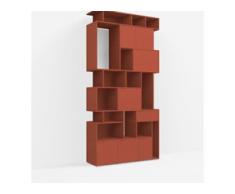 Individualisierbares Bücherregal aus Spanplatte in Rot. Moderne Designer-Möbel nach Maß.