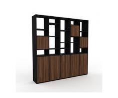 Bücherregal Schwarz - Modernes Regal für Bücher: Türen in Nussbaum - 195 x 195 x 35 cm, Individuell konfigurierbar