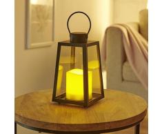 Laterne mit LED-Kerze