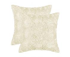 CaliTime Kissenbezüge Kissenhülle Packung mit 2 Kissenbezügen Dekokissen Hüllen Schalen für Couchsofa Home Solid Stereo Roses Floral 50cm x 50cm Creme