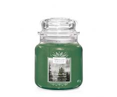 Yankee Candle Duftkerze im Glas (mittelgroß), Evergreen Mist, Alpine Christmas Collection, Brenndauer bis zu 75 Stunden