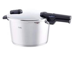 Fissler vitaquick black / Induktions-Schnellkochtopf (8l, Ø 26 cm) Edelstahl-Dampfkochtopf, 2 Garstufen, mit Einsatz, stapelbar, alle Herdarten - inkl. Dreibein