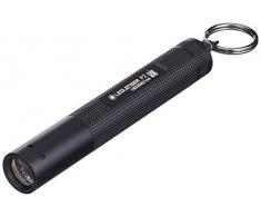 Ledlenser P2 LED Allround Taschenlampe, 16 Lumen, 7 Stunden Laufzeit, robustes Metallgehäuse, fokussierbar, inkl. Batterien