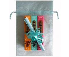 Trimontium Japanische Räucherstäbchen Geschenkset »Traumland« (Gardenie, Bernsteinharz, Lotusblüte) in Organzasäckchen, Kräuter, Harze, Wurzeln, ätherische Öle, Natur, 13.6 x 8.2 x 3.2 cm