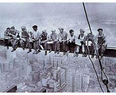 New York Lunchtime Men On Girder Poster schwarz-Weiss Foto Rockefeller Building - Grösse 91,5x61 cm