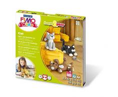 Staedtler 8034 16 LYST Katzen Fimo kids form&play Set (superweiche, ofenhärtende Knete, leichte Anleitung, wiederverschließbare Box, Set mit 4 Blöcken, 1 Modellierstab und 1 Spielkulisse)