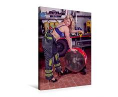Calvendo Premium Textil-Leinwand 50 cm x 75 cm hoch, Sexy Feuerwehrfrau | Wandbild, Bild auf Keilrahmen, Fertigbild auf echter Leinwand, Leinwanddruck Menschen Menschen
