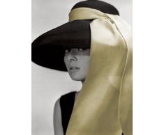 Pyramid International Digitales Leinwandbild, Audrey Hepburn Hat, 60 x 80 cm